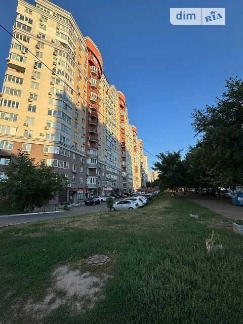 Продаж 1к квартири 42.5 кв. м на вул. Юлії Здановської 50/2
