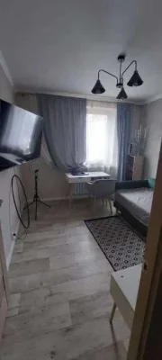 For sale: 2-room apartment, 45 m, 1/9 floor, Gvardeytse street