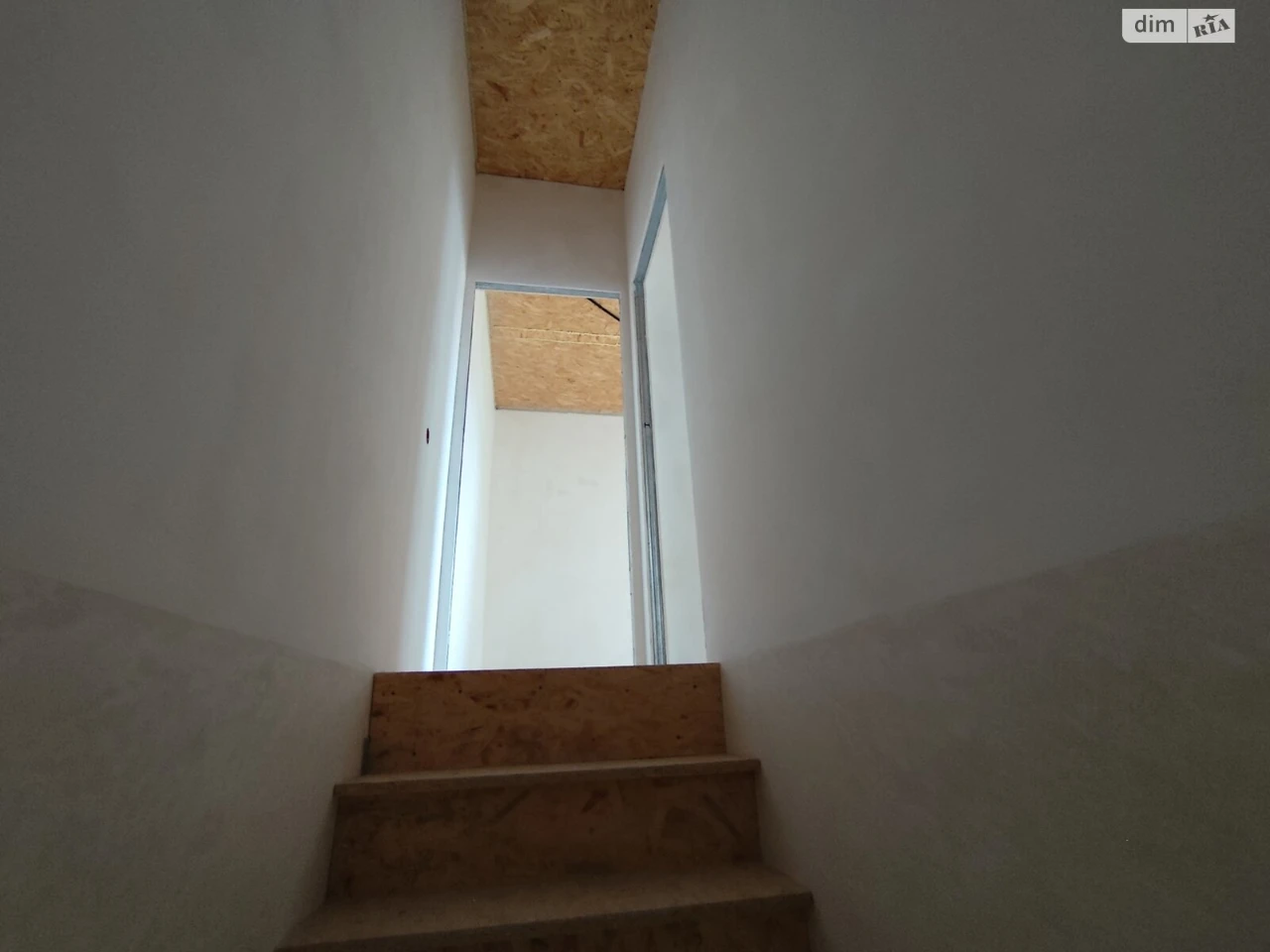 Townhouse for sale Lenposelyshche