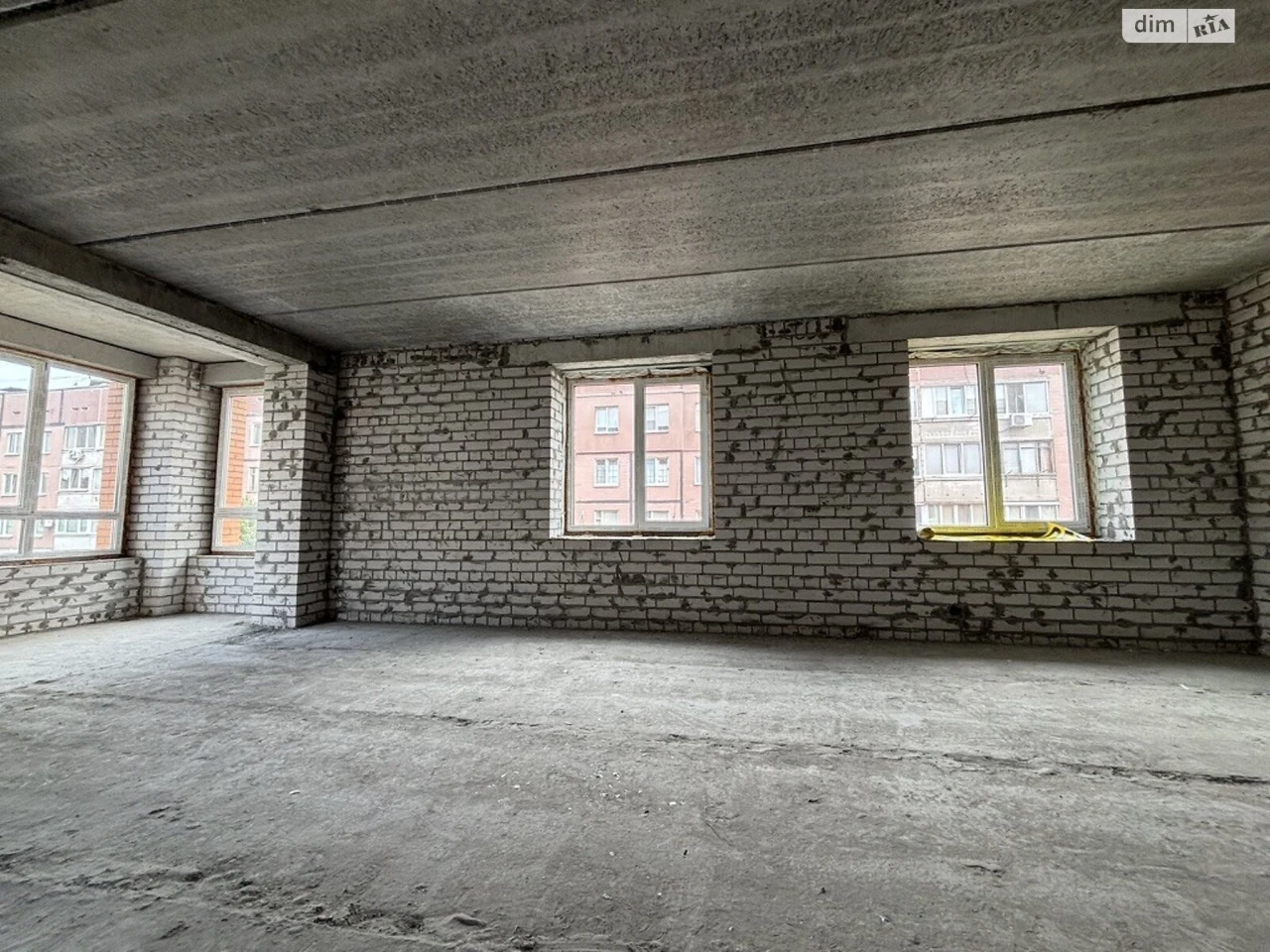 For sale Apartment Livoberezhny