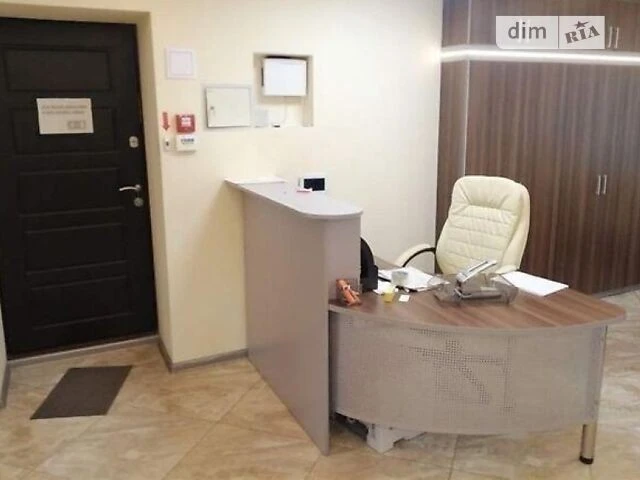 Sale of 2-room apartment 75.5 sq. m. on Kostyantynivska Street 56 • I
