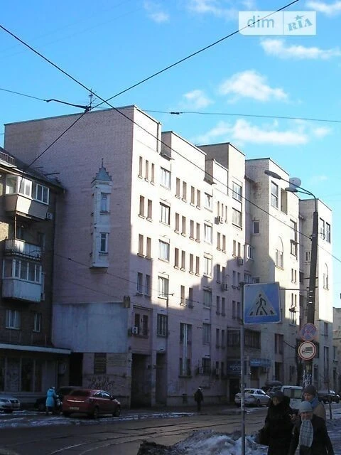 Sale of 2-room apartment 75.5 sq. m. on Kostyantynivska Street 56 • I