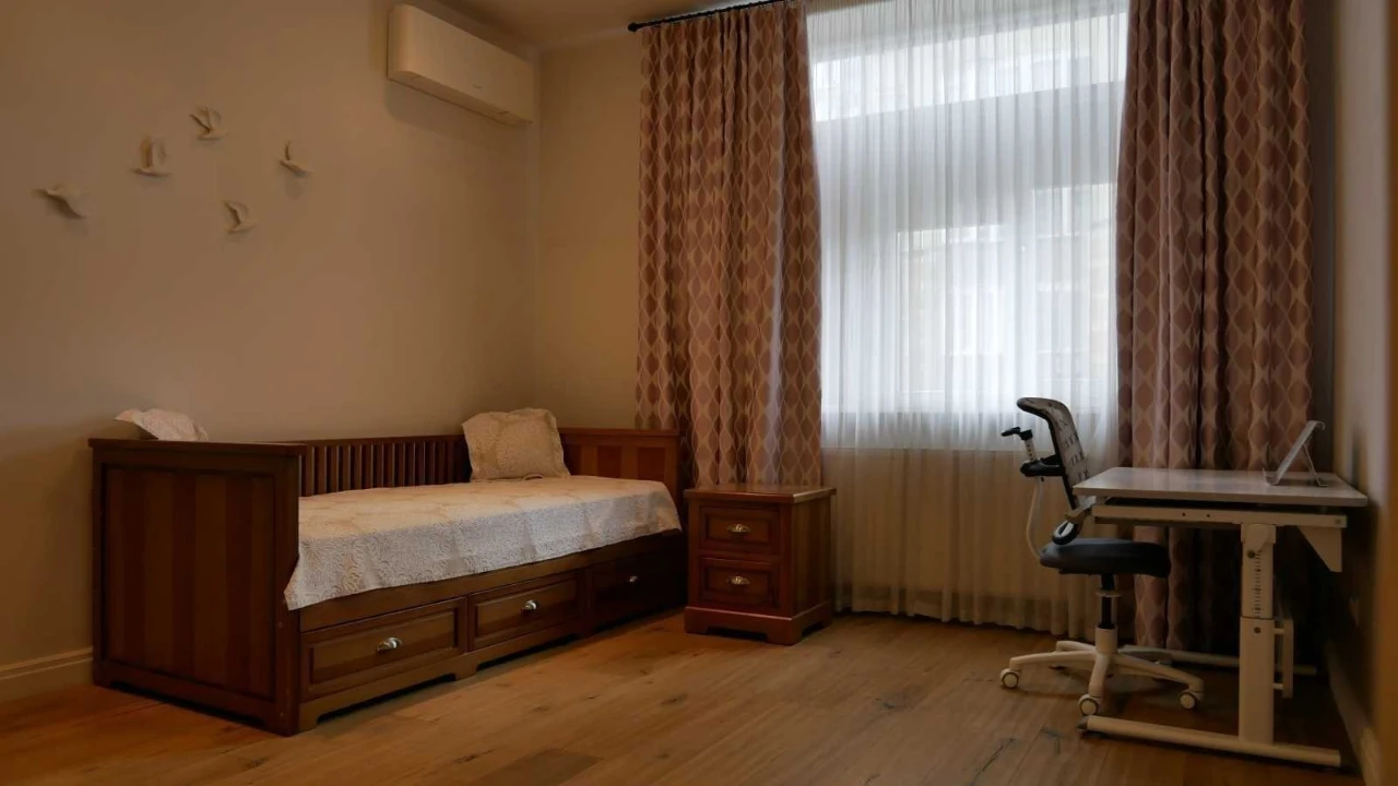 3-room apartment for sale 126 m², Kudryashova St., 16