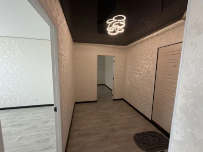 Selling 2 apartments on N Houses 5/9
