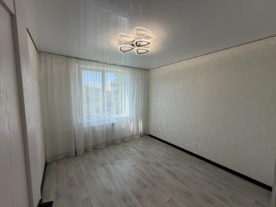 Selling 2 apartments on N Houses 5/9
