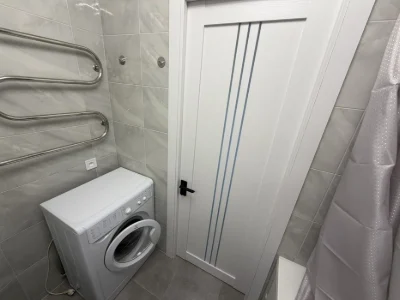 Selling 2 apartments on N Houses 5/9