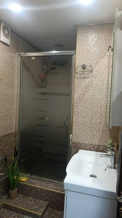 (3) Продам 2-комнатную квартиру на Киевской 0756
