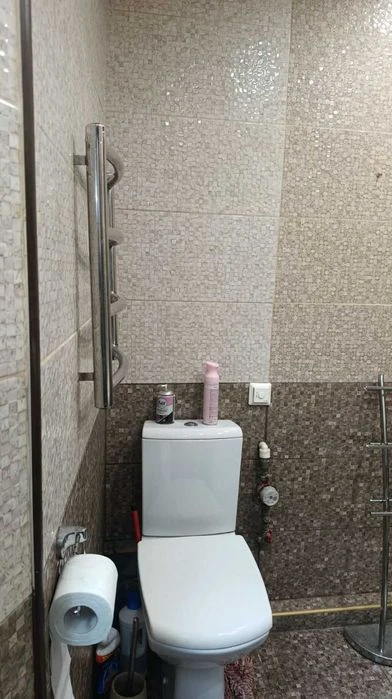 (3) Продам 2-комнатную квартиру на Киевской 0756