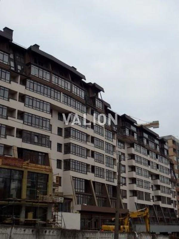 Two-room apartment for sale at 13/2 Glubochitskaya St.