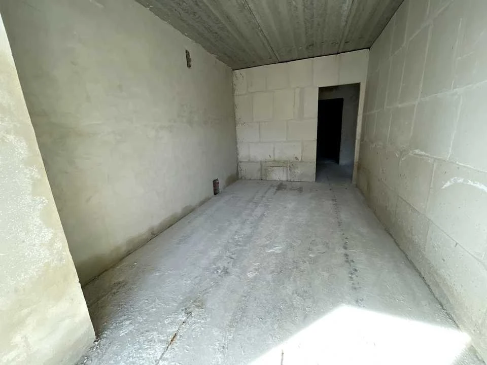 Apartment. Ivano-Frankivsk, Knyahynyn St., (Building 34)