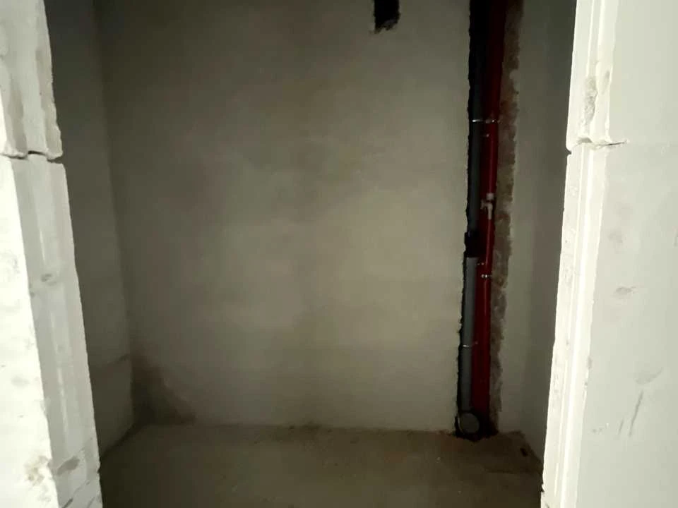 Apartment. Ivano-Frankivsk, Knyahynyn St., (Building 34)