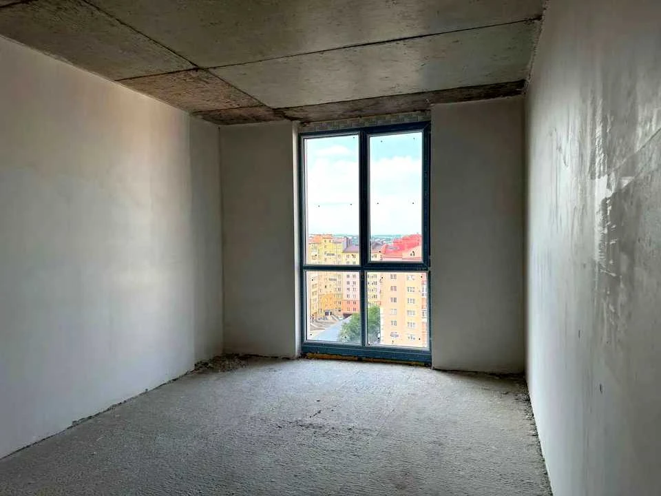 Квартира. Ивано-Франковск, Химиков ул., 28, к.