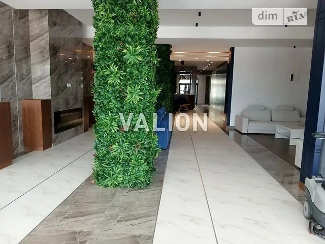 Sale of 1-room apartment 56.3 sq. m. on Zvirynetska Street 70A • ID 3