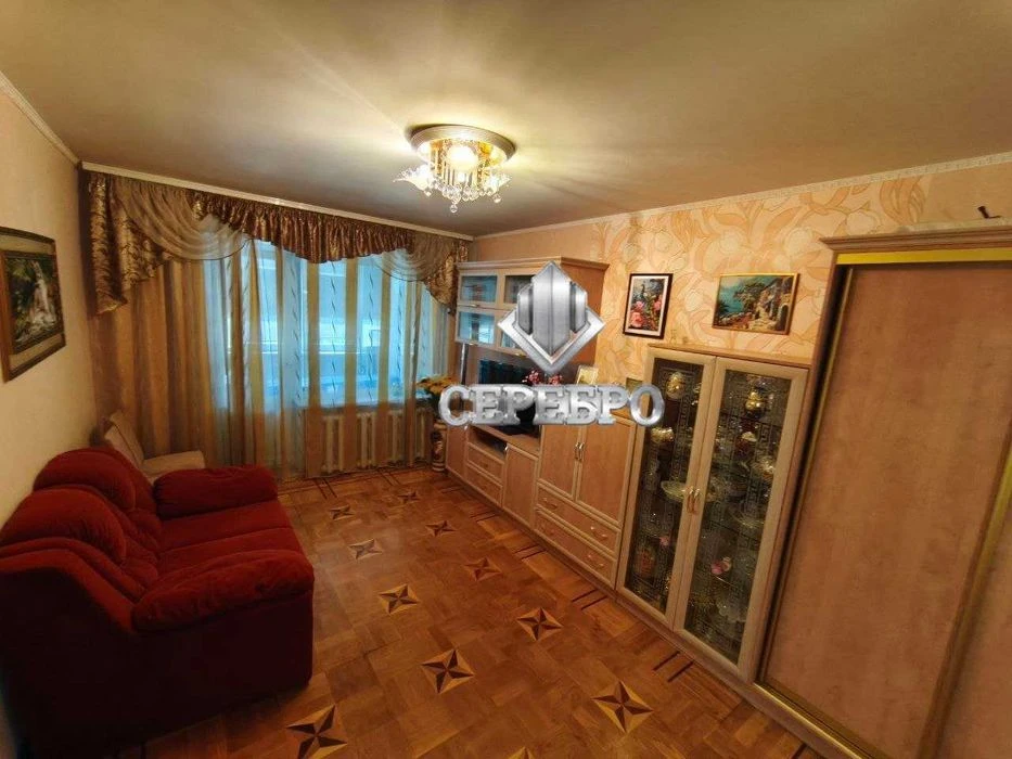 2-room apartment for sale in Komunarsky district