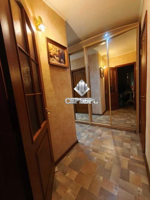 2-room apartment for sale in Komunarsky district