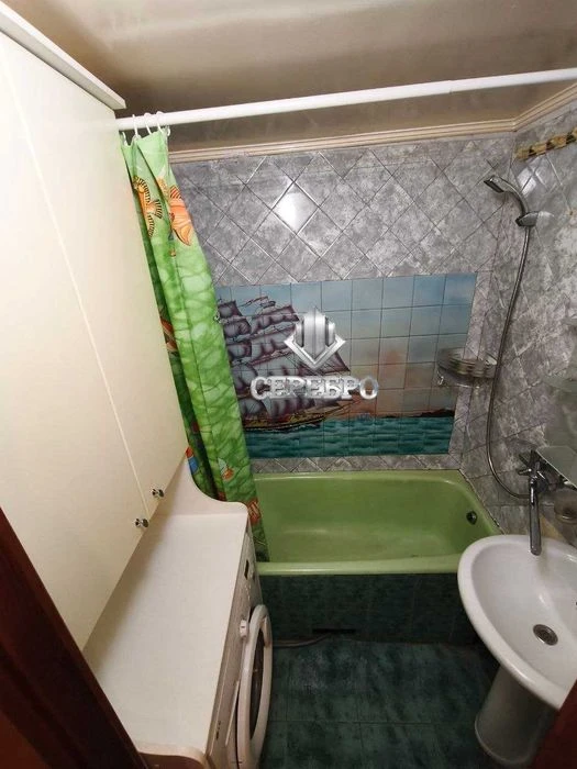 2-room apartment for sale in Komunarsky district