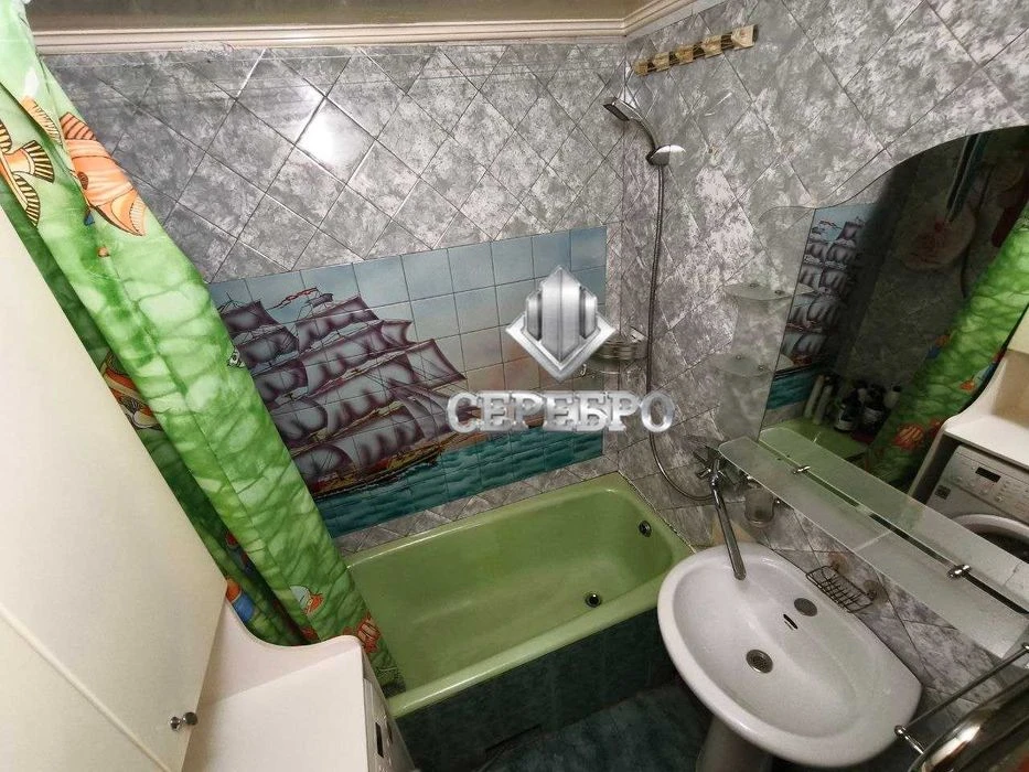 2-room apartment for sale in Komunarsky district