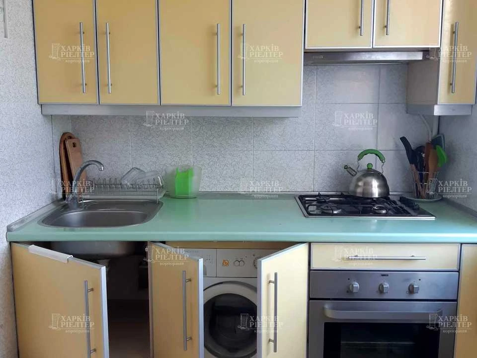Apartment. Kharkov, Astronomichna St.