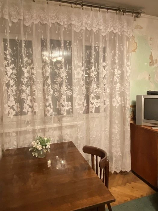 Продам 1-комн.в Малиновском Р-не Героев Крут/И.Рабина