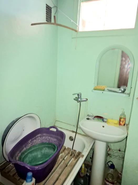 Продам 1-комн.в Малиновском Р-не Героев Крут/И.Рабина
