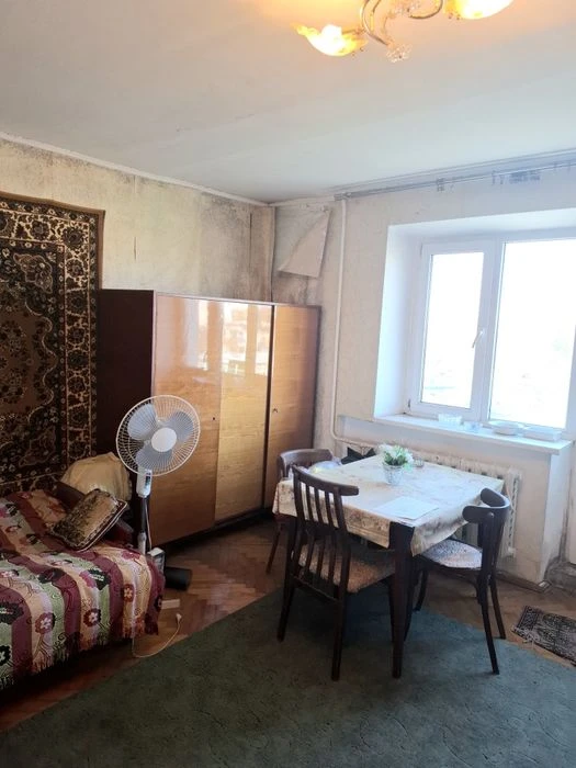 Продам 1-комн.в Малиновском Р-не Героев Крут/И.Рабина