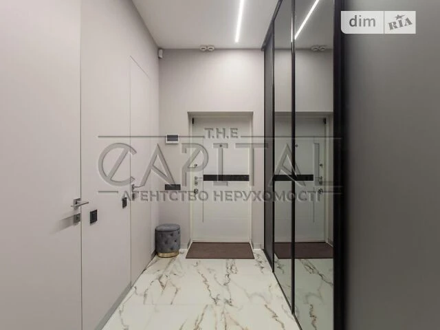 Sale of 3-room apartment 127.2 sq. m. on Vasylya Tyutyunnyka St. 37/1