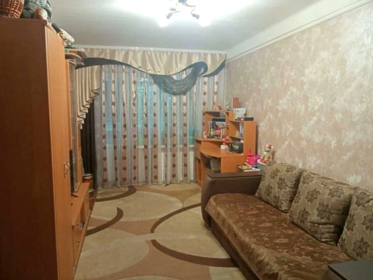 Квартира. Запорожье, Казака Бабури ул. (Жукова)