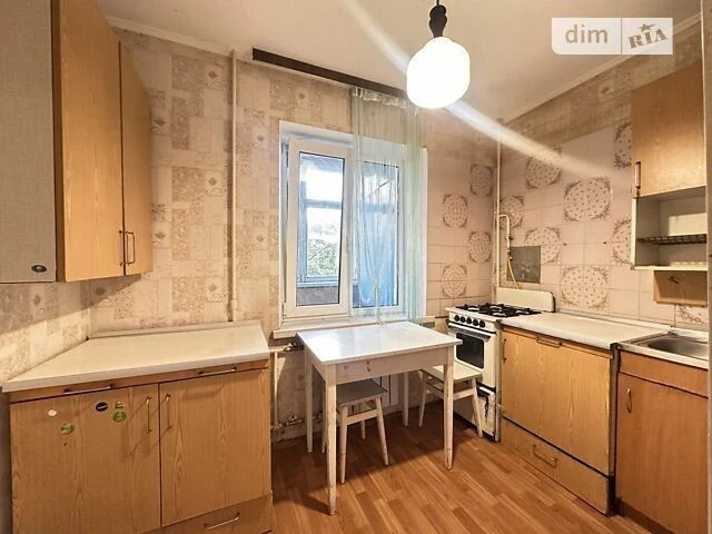 Sale of 1-room apartment 24.3 sq. m on Dmytra Pavlichka Avenue 3 •