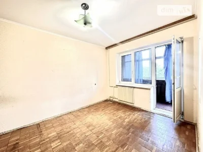 Sale of 1-room apartment 24.3 sq. m on Dmytra Pavlichka Avenue 3 •