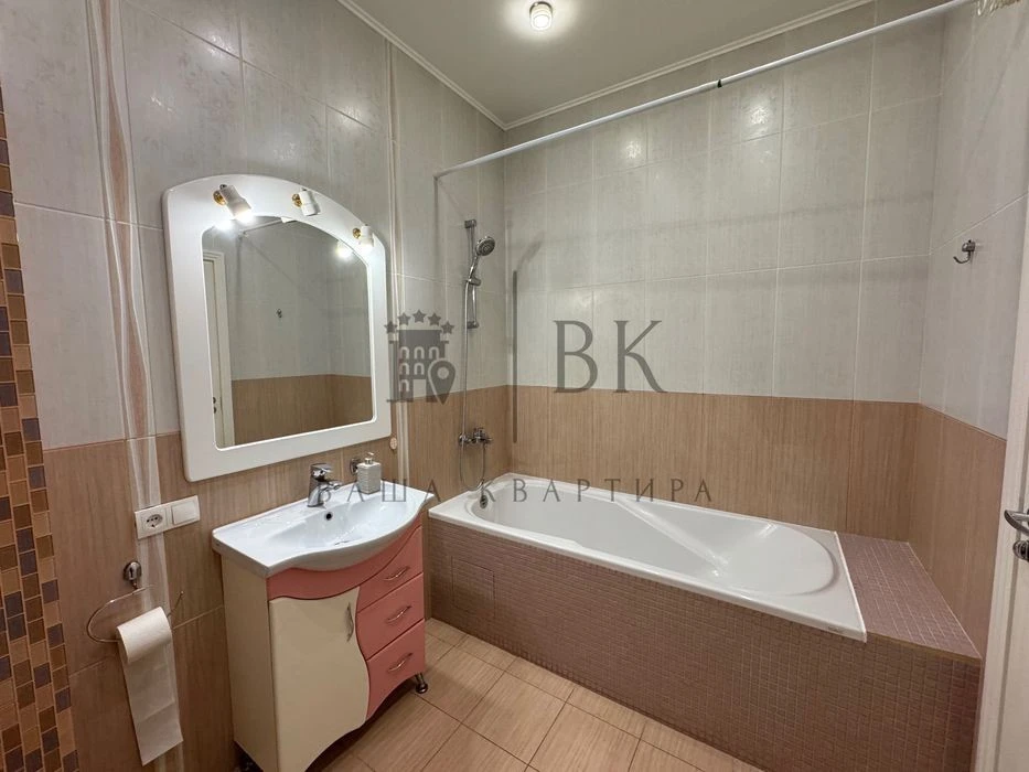 2k 84m² | Center | metro nearby | View | No %. For sale. Apartment