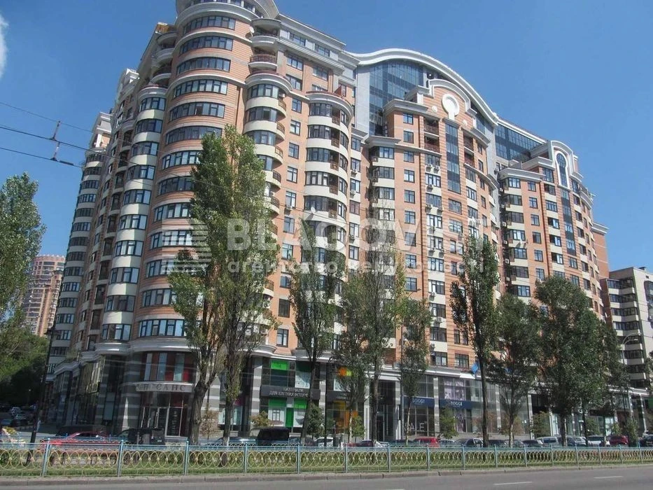 For sale 4-room apartment 336m2 Premium residential complex Lesi Ukrainka Blvd. Bessara