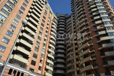 For sale 4-room apartment 336m2 Premium residential complex Lesi Ukrainka Blvd. Bessara