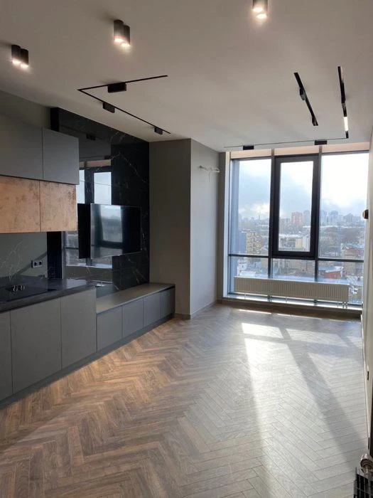 Продам 1-комнатную квартиру ,ЖК Башня Чкалов,Центр