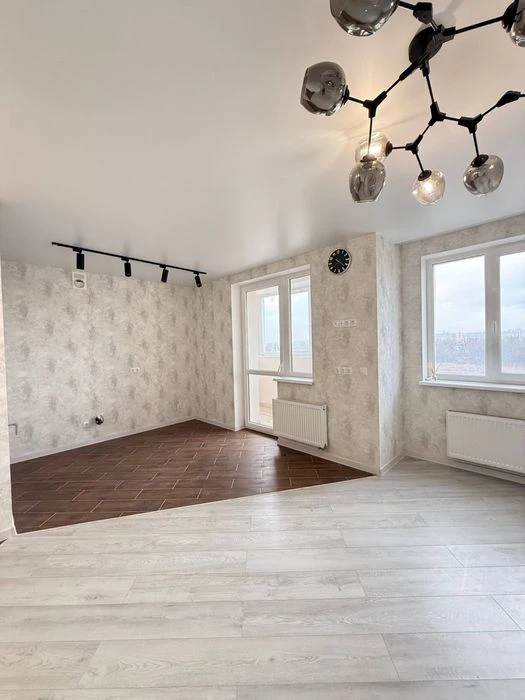 SUPER PRICE! PERFECT APARTMENT - space for your design!
