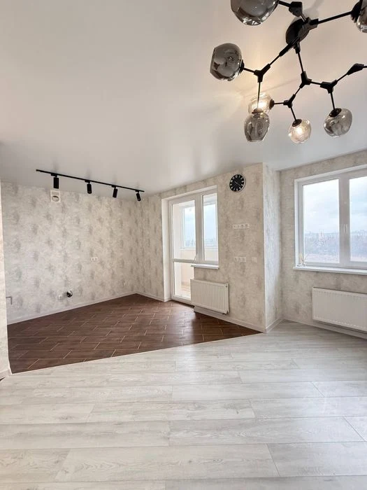 SUPER PRICE! PERFECT APARTMENT - space for your design!