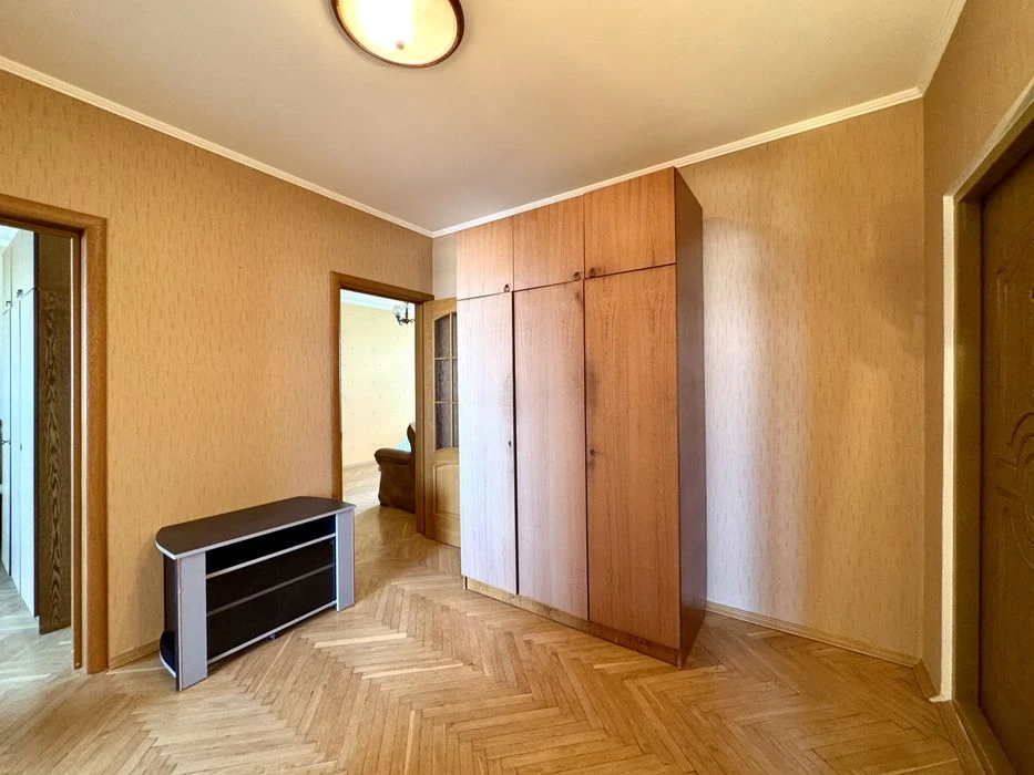 3-кімнатна квартира 72 м²  | Червоної Калини, 1 | БЕЗ КОМІСІ