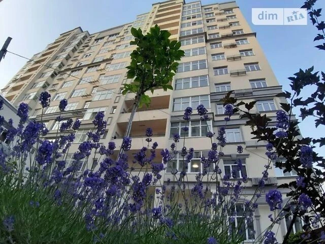 Sale of 3-room apartment 103.8 sq. m. on Krakivska Street 4B • ID 34