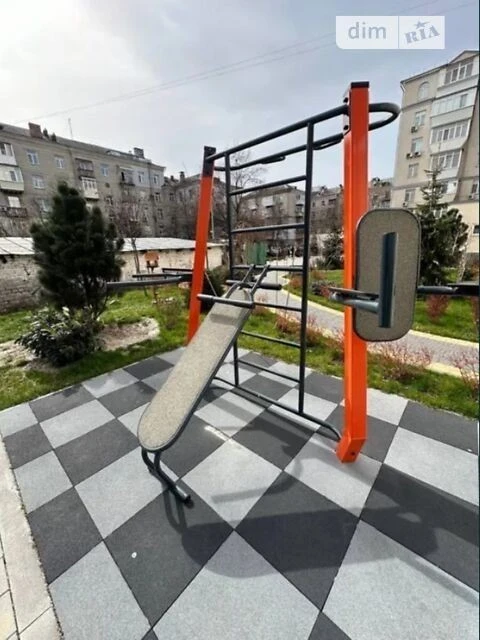Sale of 3-room apartment 103.8 sq. m. on Krakivska Street 4B • ID 34