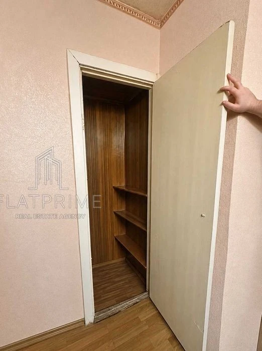 No% apartment 31m2 Brynzhali St. Nyvky Beresteyska Shevchenko