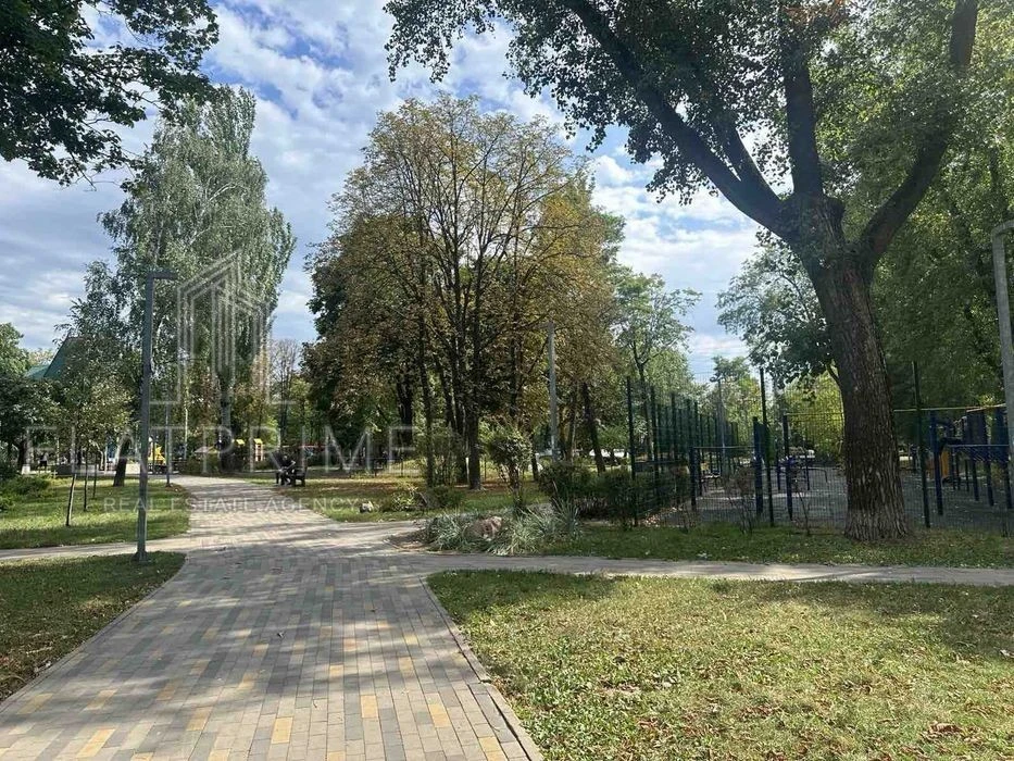 No% apartment 31m2 Brynzhali St. Nyvky Beresteyska Shevchenko