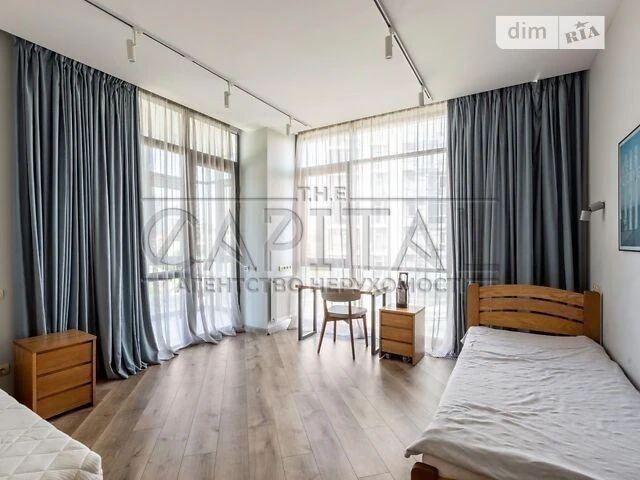Sale of 5-room apartment 142 sq. m. on Andriy Verkhoglyada St. 11V •