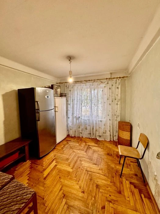 Продажа 4к Правый Днепровский сертификат