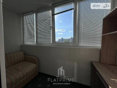 Sale of 1-room apartment 36 sq. m. on Akademika Zabolotnogo St. 30