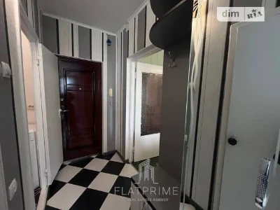 Sale of 1-room apartment 36 sq. m. on Akademika Zabolotnogo St. 30