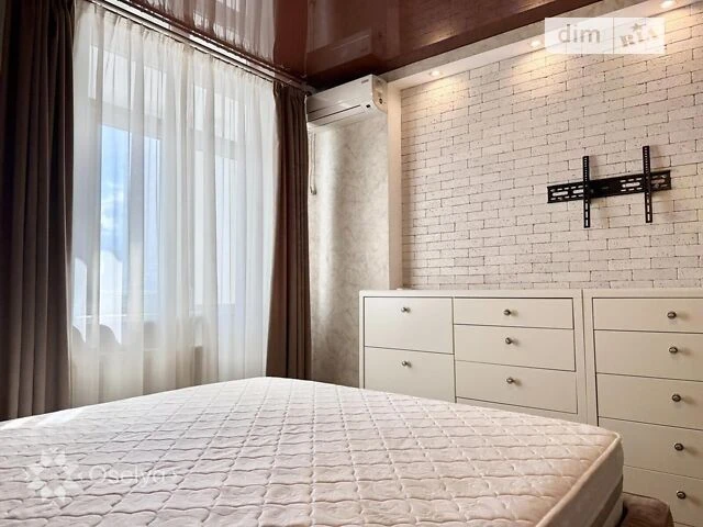 For sale 2-room apartment 77 sq. m. on Akhmatova Anna St. 34 • ID 3
