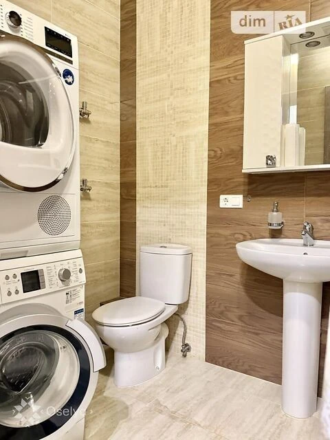 For sale 2-room apartment 77 sq. m. on Akhmatova Anna St. 34 • ID 3