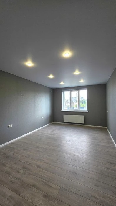 Selling a 2-room apartment in the Pobeda residential complex, a new building with new renovations!