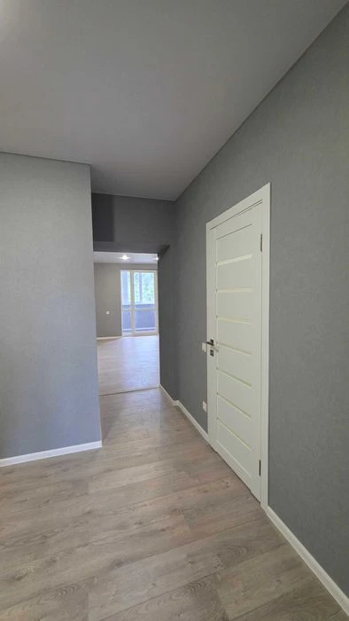 Selling a 2-room apartment in the Pobeda residential complex, a new building with new renovations!