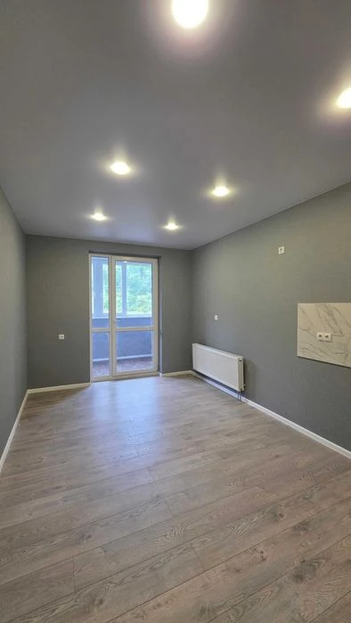 Selling a 2-room apartment in the Pobeda residential complex, a new building with new renovations!