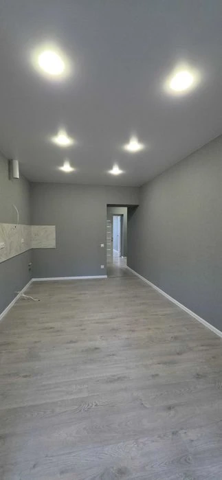 Selling a 2-room apartment in the Pobeda residential complex, a new building with new renovations!